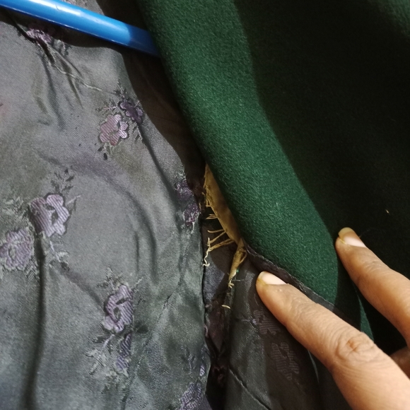 Green Blazer (requires stitching at few places) ❌ No Negotiation ❌ - Picture 3 of 3